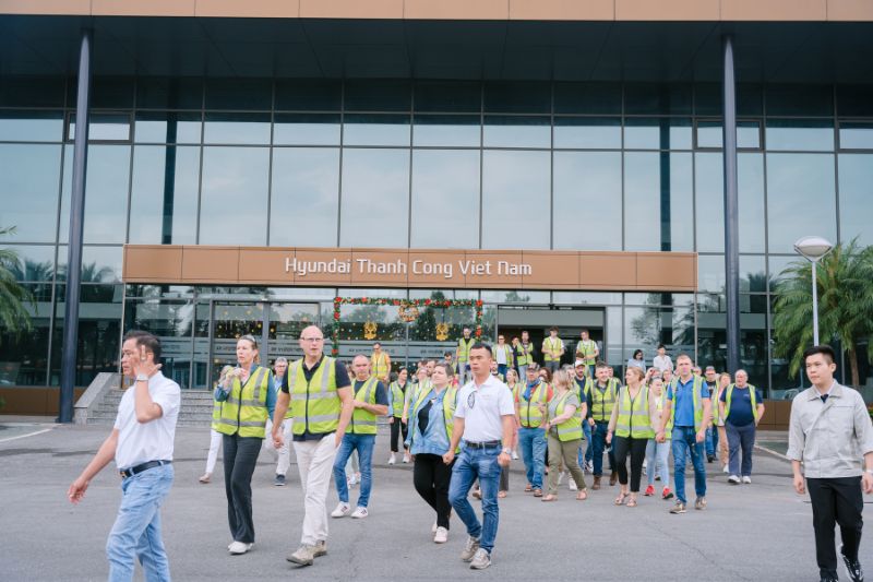 visite de l'usine Huyndai Thanh Cong Vietnam