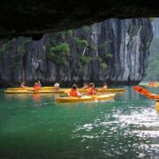 Participez à des activités touristiques durables dans la baie d’Ha Long