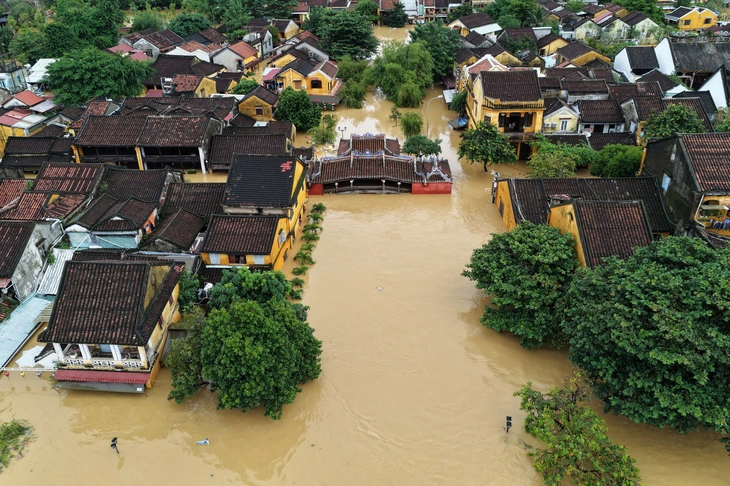 Hoi An - Inondations au Vietnam 2025